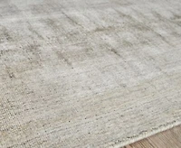 Exquisite Rugs Chroma 4495 Rug Collection