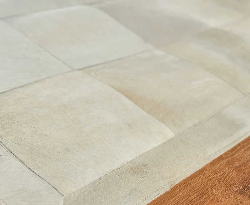 Exquisite Rugs Natural Hide 8264 8'x11' Area Rug