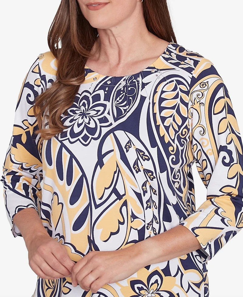 Alfred Dunner Petite Dramatic Paisley Crew Neck Top