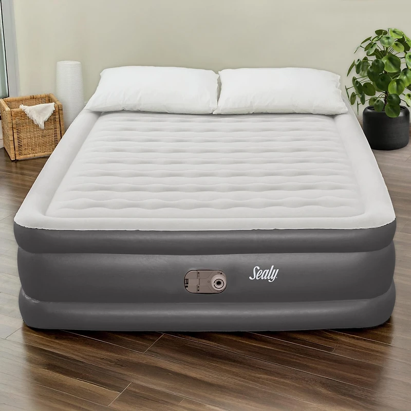 Sealy Tritech Queen Sized 20" Air Mattress Bed 2 Person w/Built-In Ac Pump & Bag