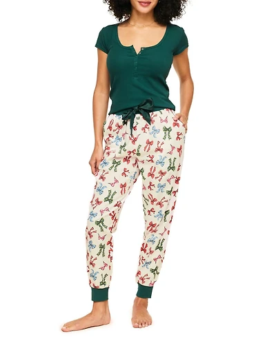 Adore Me Women's Caileigh T-Shirt & Joggers Pajama Set