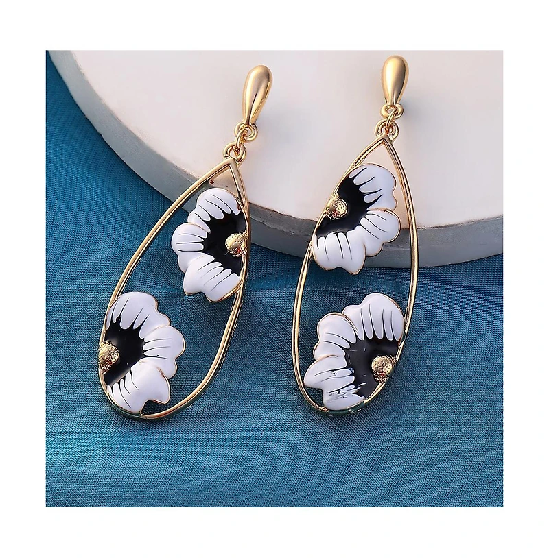Sohi Women's The Anemone Drop Earrings