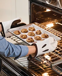 Farberware Disney Baking Sheets & Disney Home Oven Mitts Set
