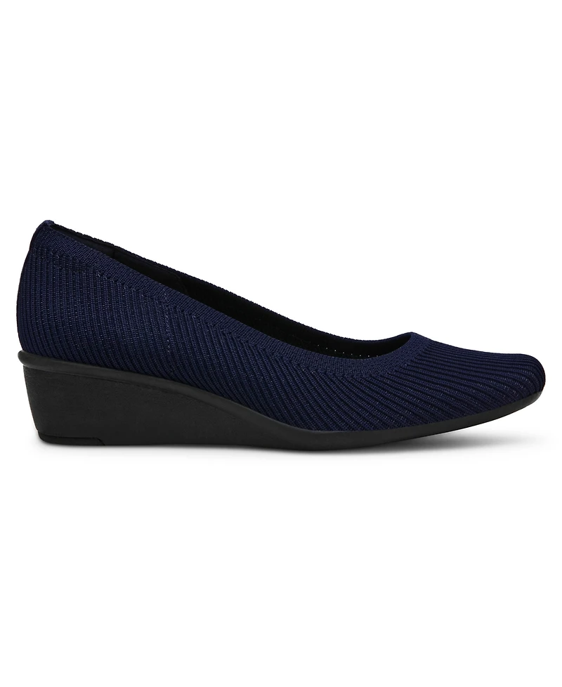 Anne Klein Women's Wisher Wedge Slip On Flats