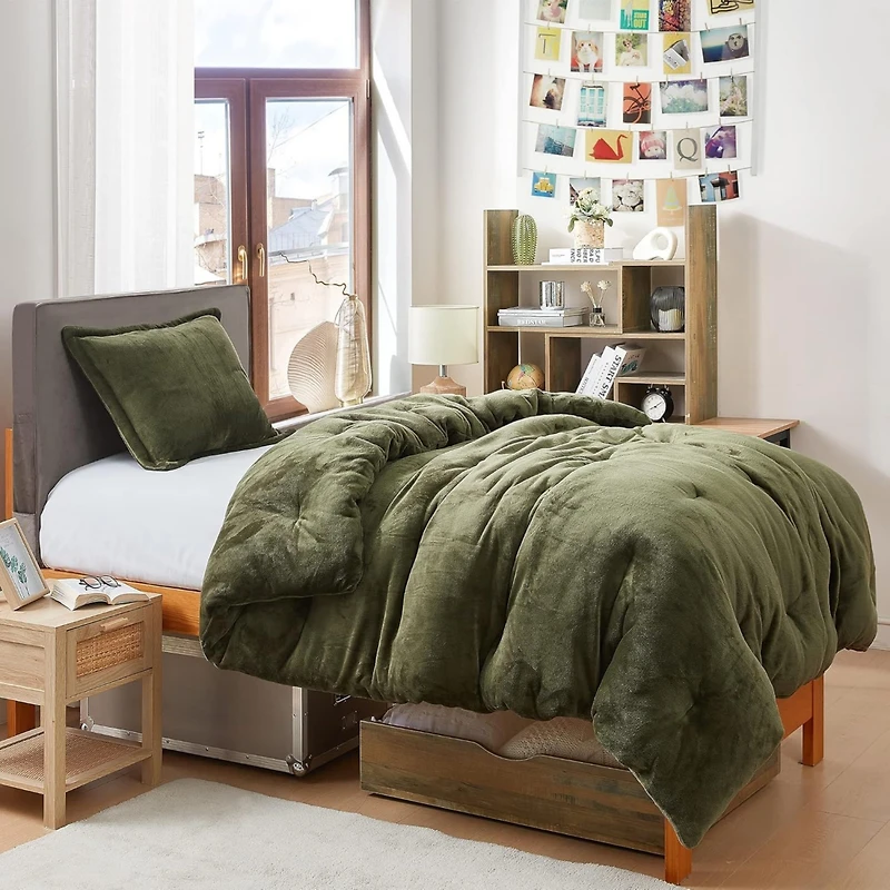 Thicker Than Thick - Coma Inducer Comforter Set - Standard Plush Filling - Winter Moss