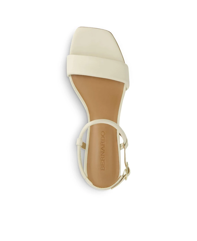 Bernardo Footwear Josei Low Heel Sandal
