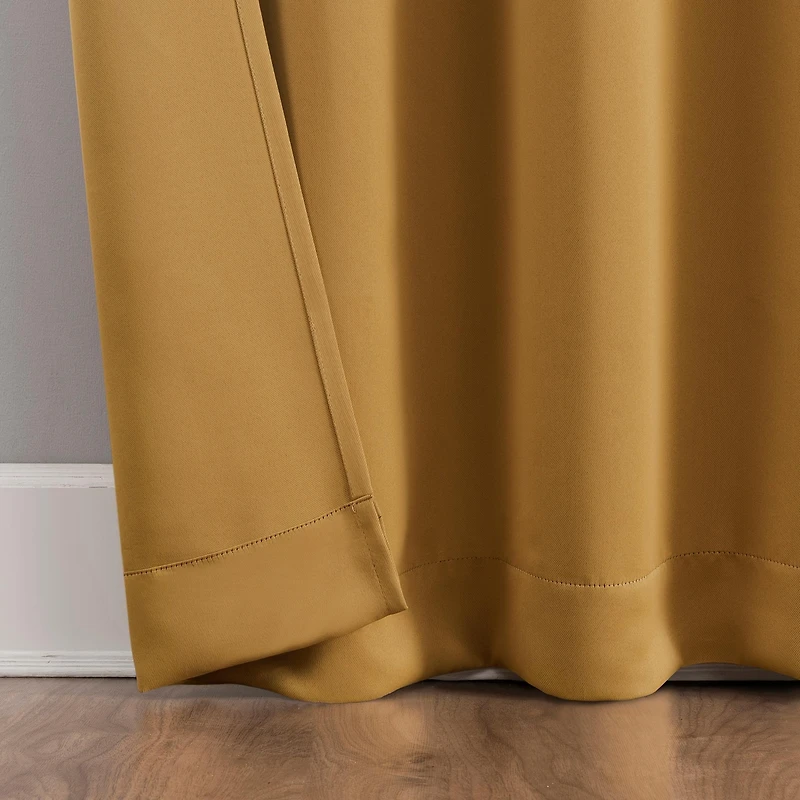 Preston Energy Saving Blackout Rod Pocket Curtain Panel