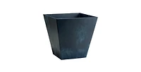 Slickblue Contemporary Square Planter in Plastic for Modern Outdoor Decor