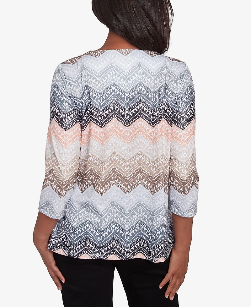 Alfred Dunner Petite Classics Lacey Ombre Chevron Crewneck Top