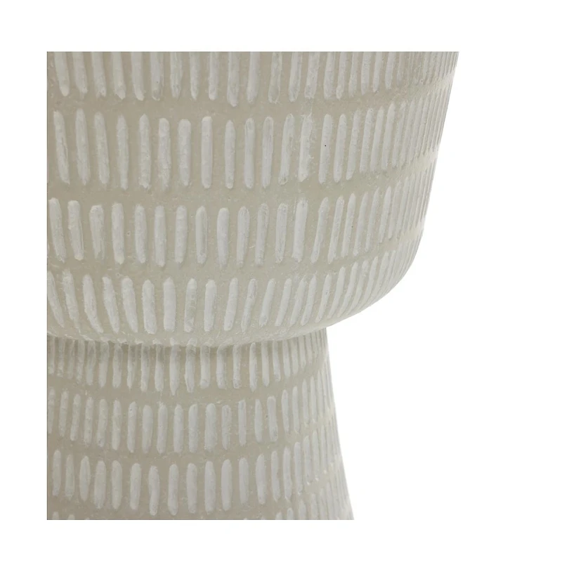 LuxenHome Outdoor and Indoor Round Spiral Pattern Side Table, Off White