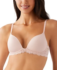 b.tempt'd by Wacoal Women's Feeling Famous Wireless Push-Up Bra 956209