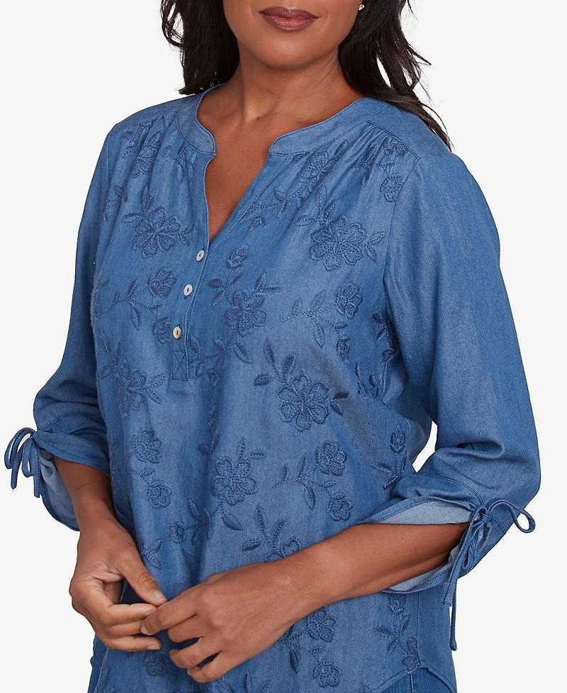 Alfred Dunner Women's Free Spirit Floral Embroidered Flared Sleeve Top