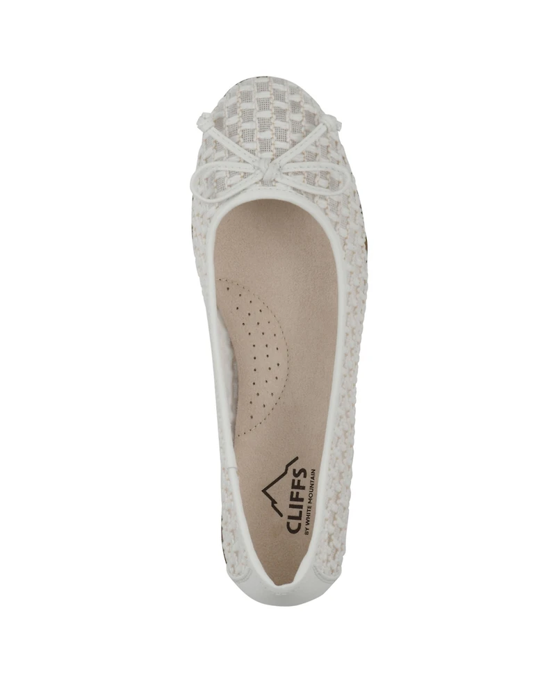 Cliffs by White Mountain Women's Chelcy Round Toe Ballet Flats