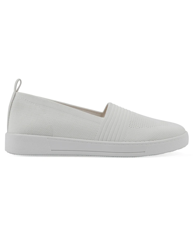 White Mountain Women's Upright Slip-On Sneakers