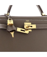 Pre-Owned HERMES Kelly 28 Handbag Epsom with Gold Hardware