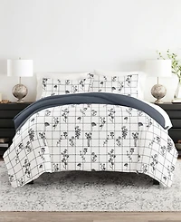 ienjoy Home Ultra Soft Reversible 2-Pc. Duvet Cover Set, Twin/Twin Xl