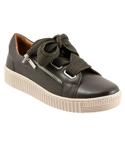 Eos Footwear Jovi Sneaker