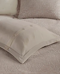 Madison Park Signature Pescal Oversized Velvet 9-Pc. Comforter Set, King/California King