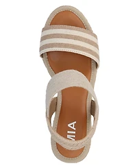 Mia Women's Brittni Round Toe Wedge Sandals