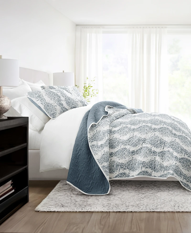 ienjoy Home Distressed Diamond Reversible -Pc. Lightweight Quilt Set