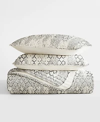 ienjoy Home Distressed Aztec Reversible 3-Pc. Lightweight Quilt Set