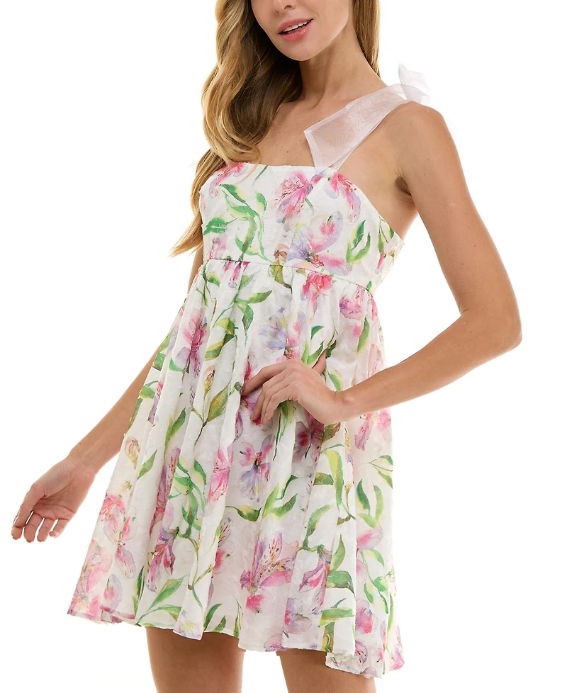 Seni & Cade Juniors' Floral-Print Babydoll Dress