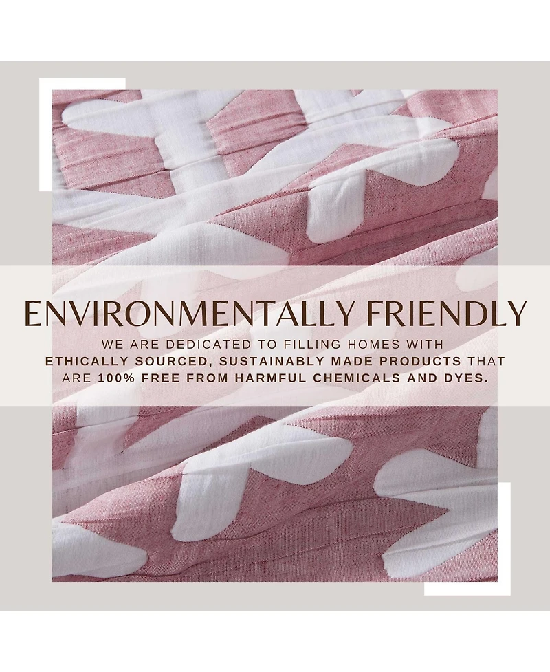 Linery & Co. Winter-Themed Snowflake Matelasse Quilt Set with Shams