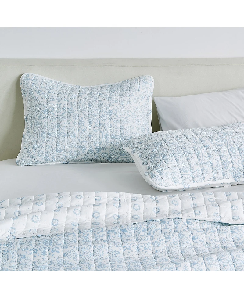 Linery & Co. Floral Printed Reversible Stitched Quilt Set with Shams