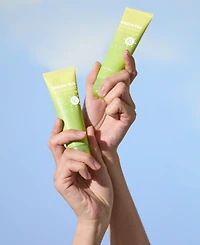 Tonymoly Green Tea Superlight Daily Defense Sunscreen