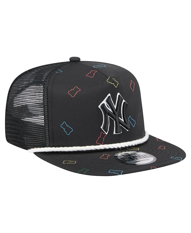 New Era Men's Black New York Yankees Gummy Golfer Trucker Adjustable Hat
