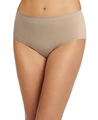 Jockey Women's Smooth & Shine Seamfree Brief Underwear 3655