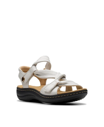 Clarks Collection Women's Laurieann Bell Round Toe Flat Sandals