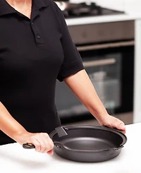 Victoria Signature Series 10" Cast Iron Skillet