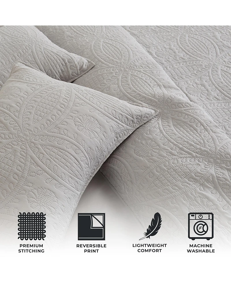 Linery & Co. Pinsonic Medallion Microfiber Quilt Set With Shams