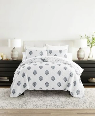 Ienjoy Home Stamped Bloom Reversible Quilt Sets