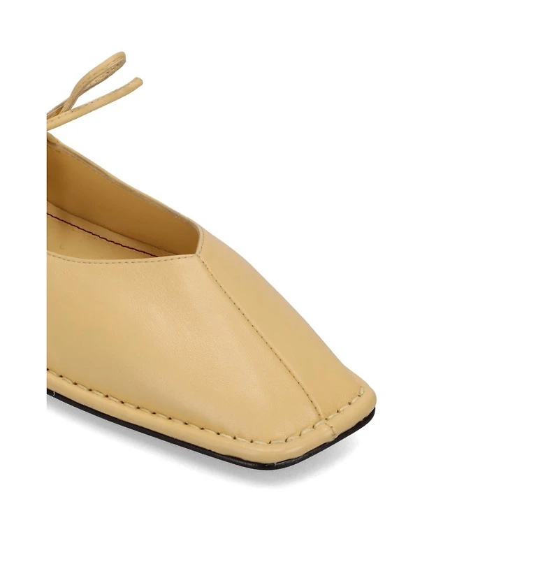 Sway Vanilla Leather Ballet Flats