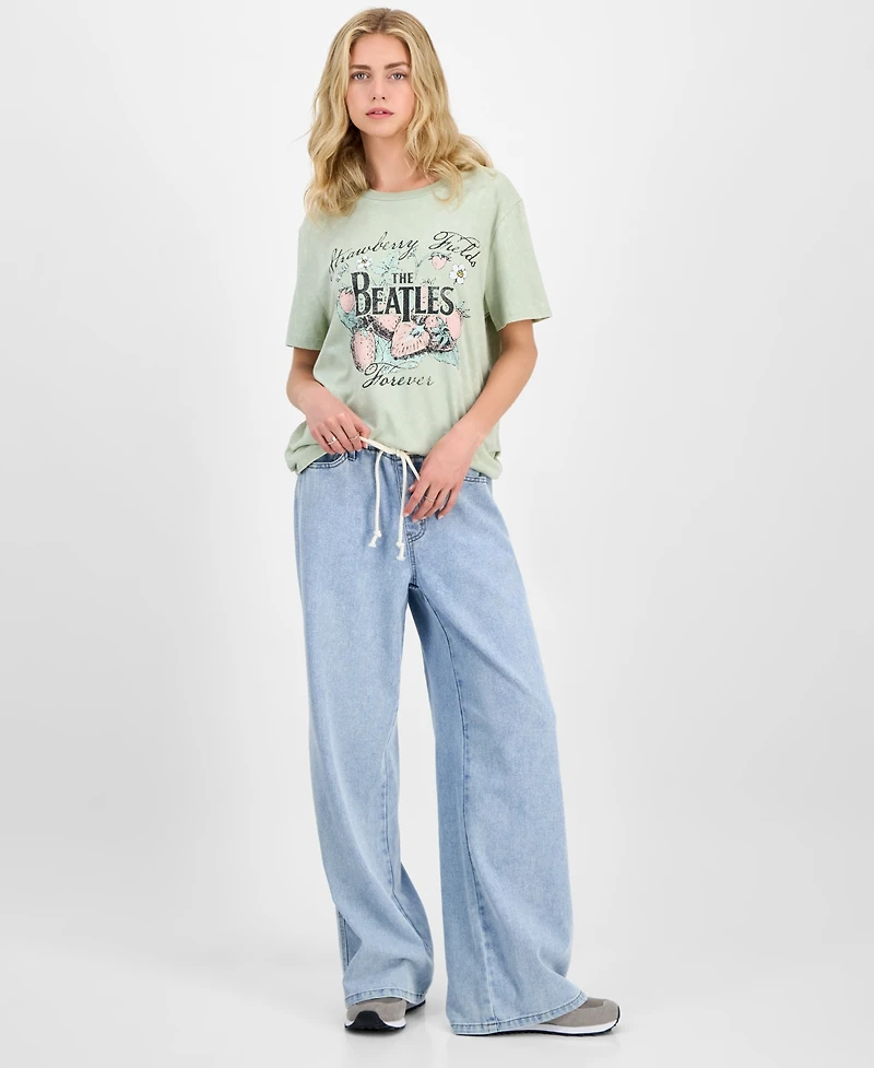 Love Tribe Juniors' The Beatles Strawberry Fields T-Shirt
