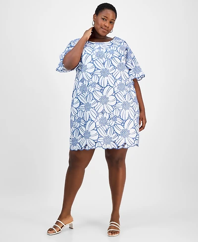 Sandra Darren Plus Embroidered Floral Shift Dress
