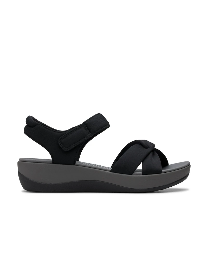 Clarks Women's Arla Daisy Slip On Flat Sandals