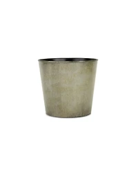 Durable Plastic Round Pot Planter for Indoor and Outdoor Use