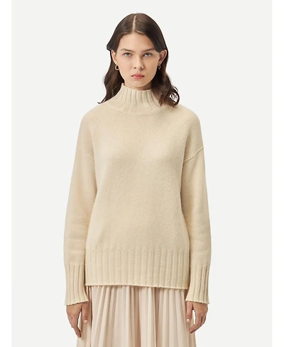 Gobi Cashmere Women's Relaxed-Fit Turtleneck