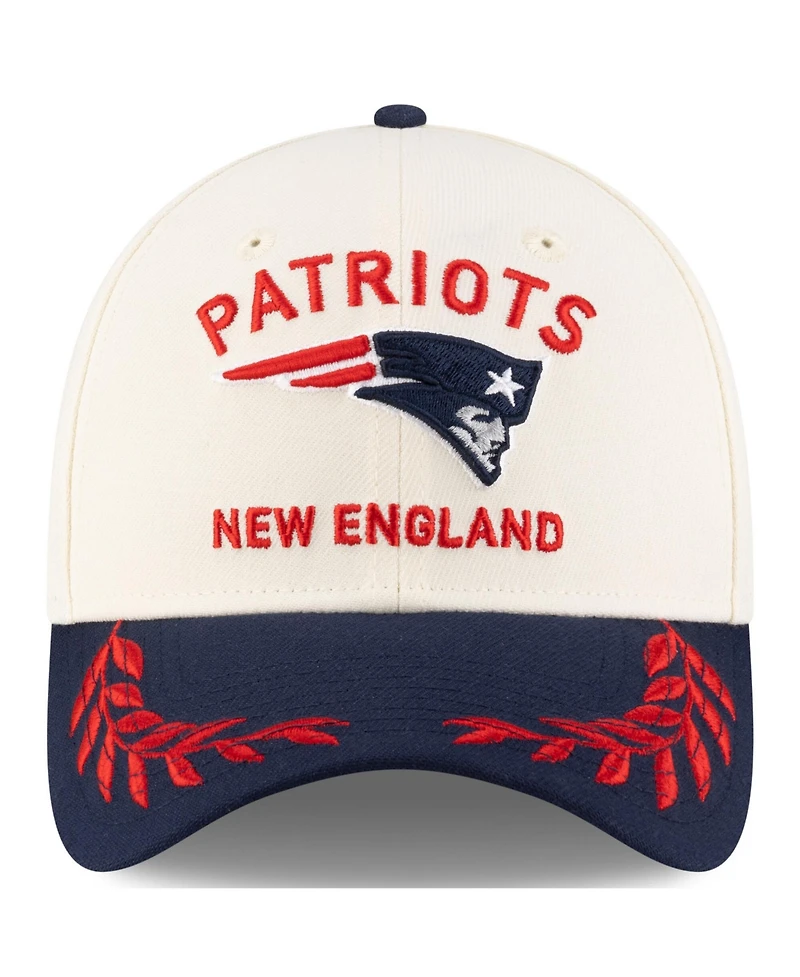 New Era Men's Cream/Navy England Patriots 2025 Nfl Draft 39THIRTY Flex Hat