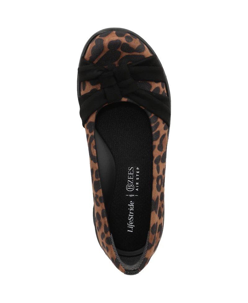 LifeStride Women's Glamour Round Toe Ballerina Flats