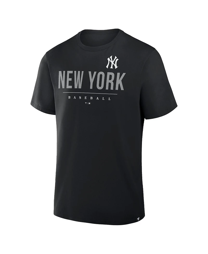 Fanatics Men's Black New York Yankees Color Pop Legacy Clubhouse T-Shirt