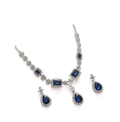Sohi Women's Silver Plated Designer Stone Jewellery Set