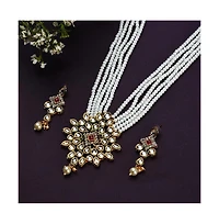 Sohi Women's Gold Plated Kundan Beaded Jewellery Set