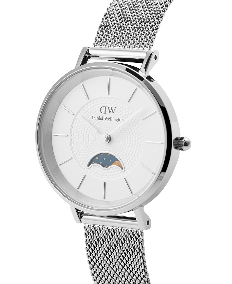 Daniel Wellington Unisex Analog Silver-Tone Stainless Steel Watch, 32mm