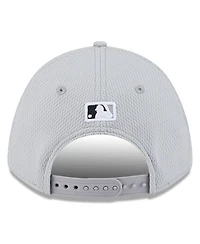 New Era Men's Gray Chicago White Sox 2025 Mlb Clubhouse 9FORTY M-Crown Adjustable Hat