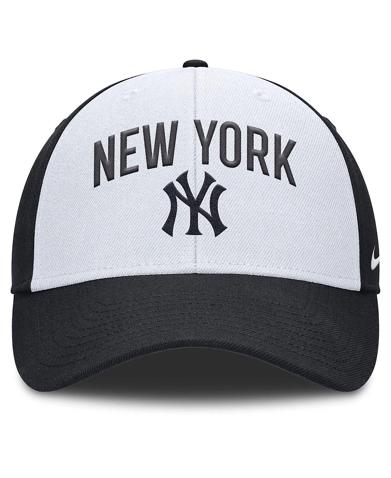 Nike Men's White/Navy New York Yankees Club Performance Adjustable Hat