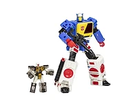 Twincast and Rewind Voyager Class | Transformers: Legacy Evolution